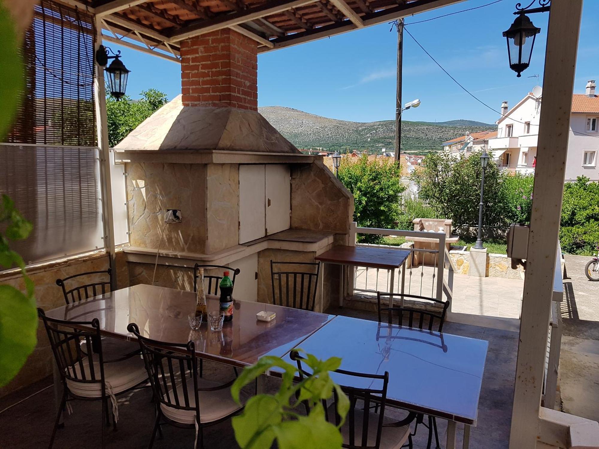 Mravak Apartments Trogir Exterior foto